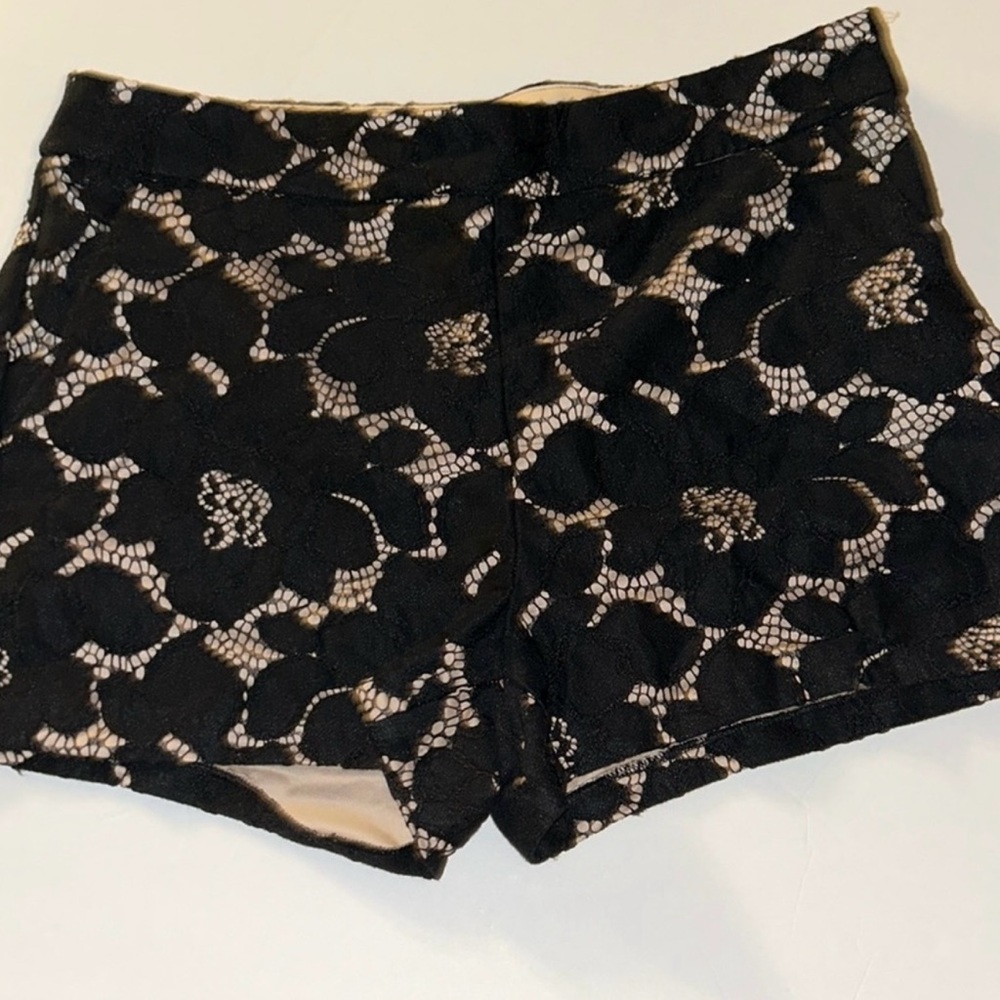 EXPRESS lace shorts